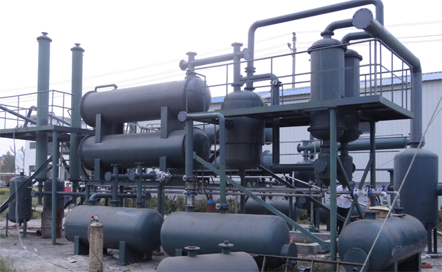 Waste tyre pyrolysis to oil plant