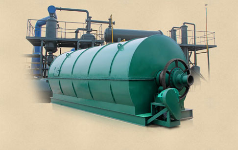 Plastic waste recycling machine 