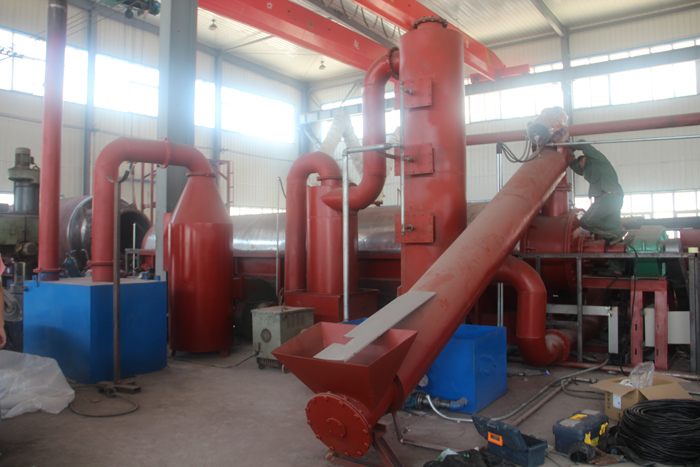 Continuous pyrolysis plant for recycaling waste plastic