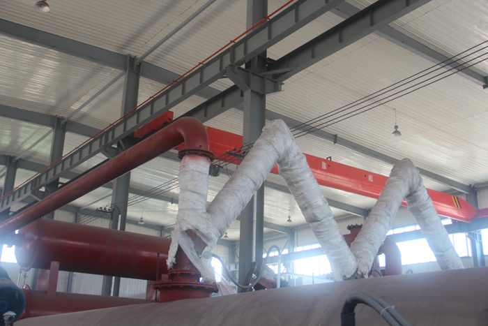 Continuous pyrolysis plant for recycaling waste plastic