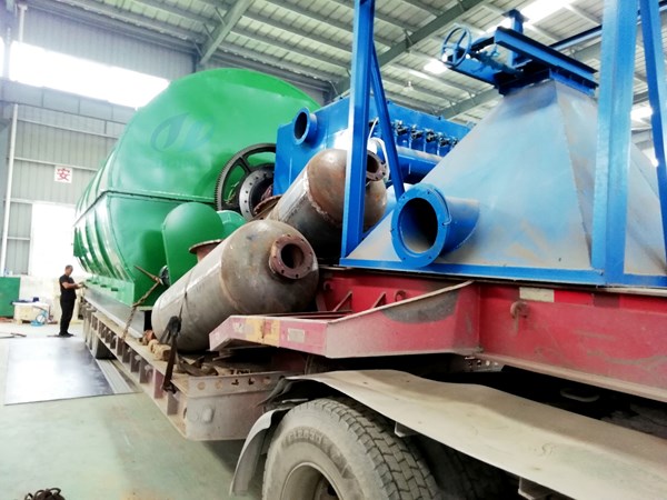 congratulations on the delivery of 2sets 12t/d waste tyre recycling plants to hebei