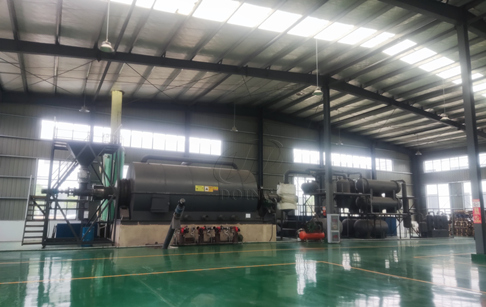 15TPD semi-continuous waste oil sludge pyrolysis plant was successfully put into operation in Hubei, China!
