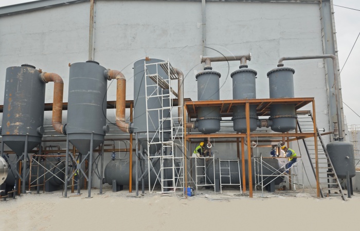 Installation of DOING 50 TPD continuous oily sludge pyrolysis plant in China