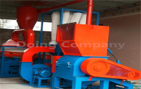 Wire stripping machine