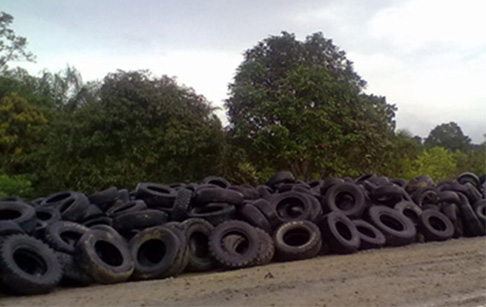waste tire pyrolysis machine